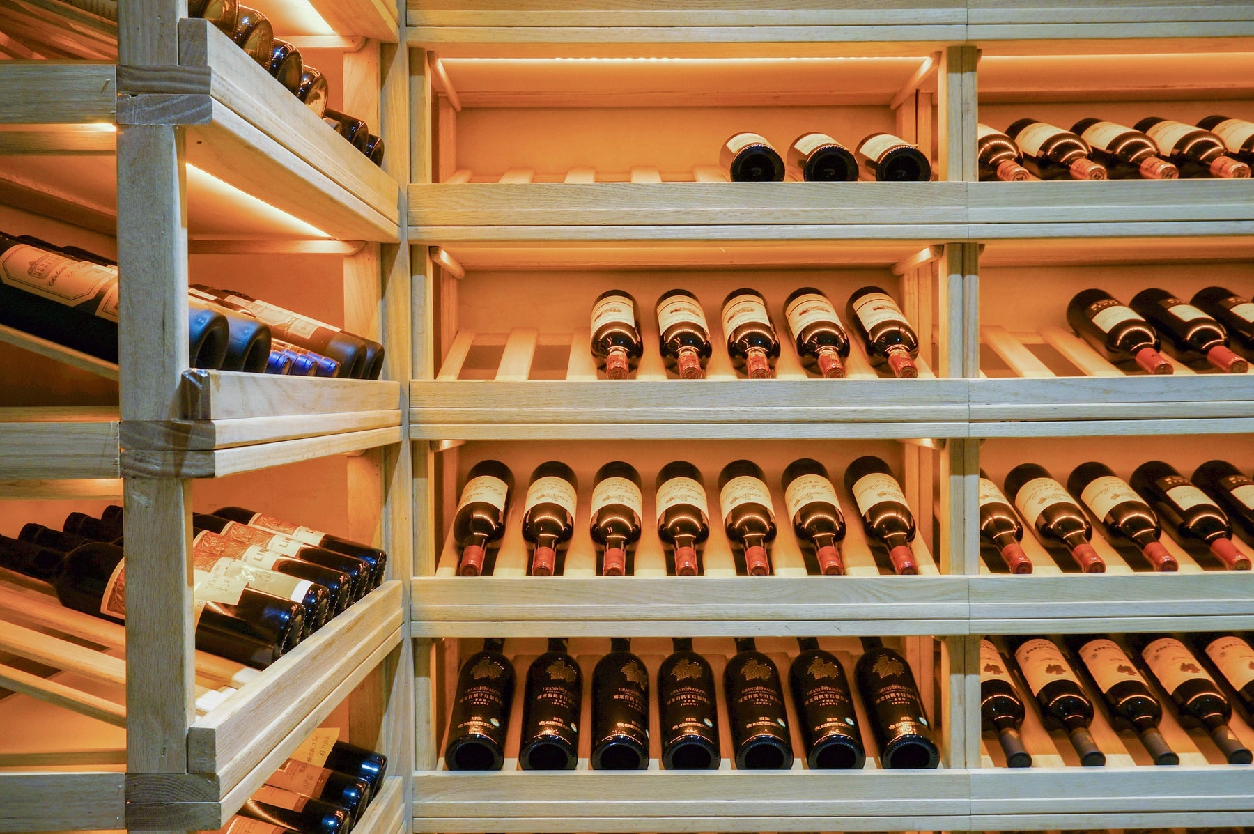 What to Look for when you Pick a Wine Fridge model