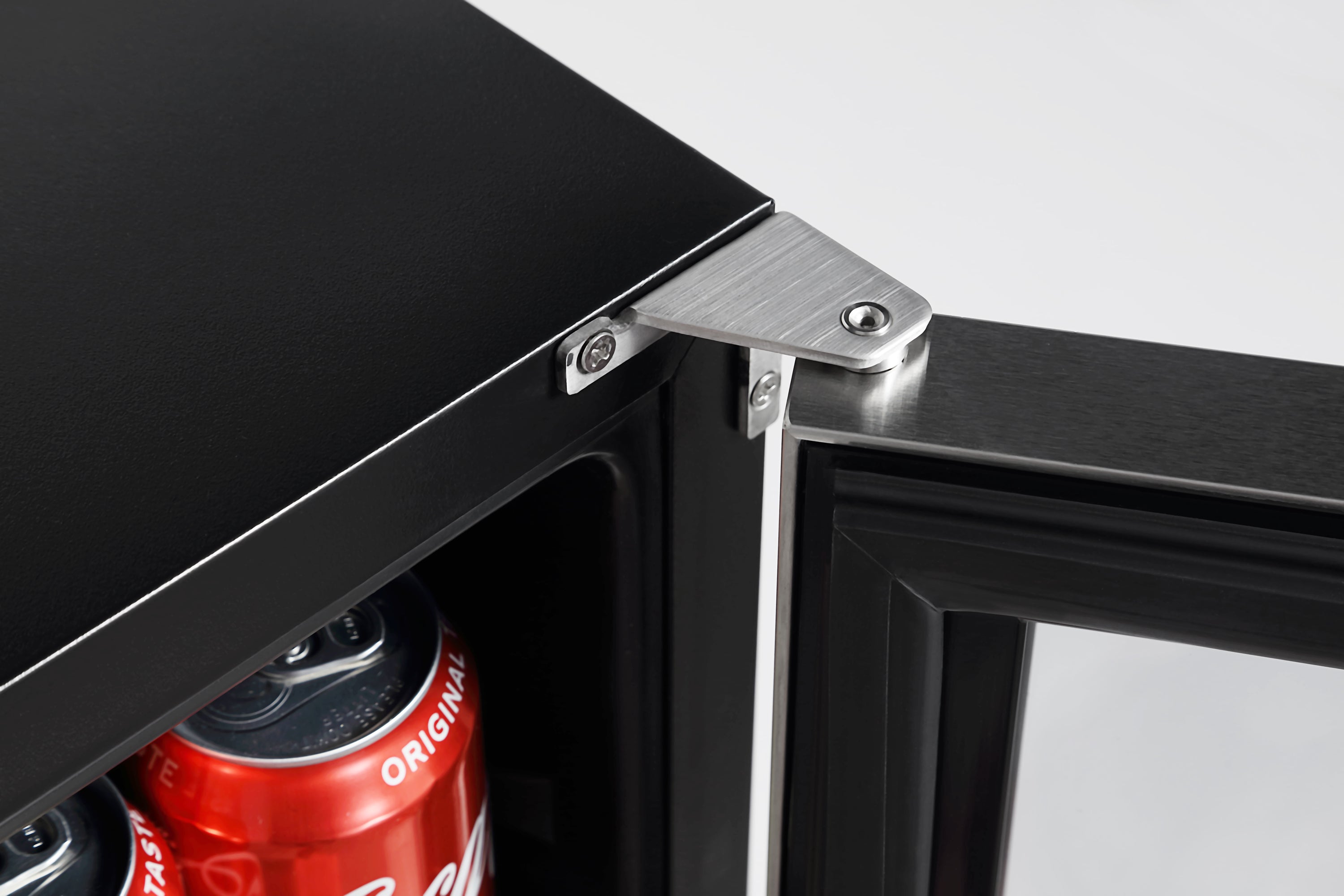 24" Freestanding & Under Counter 140 Cans Beverage Fridge - Empava BR02S - Empava - Wine Fridge Pros